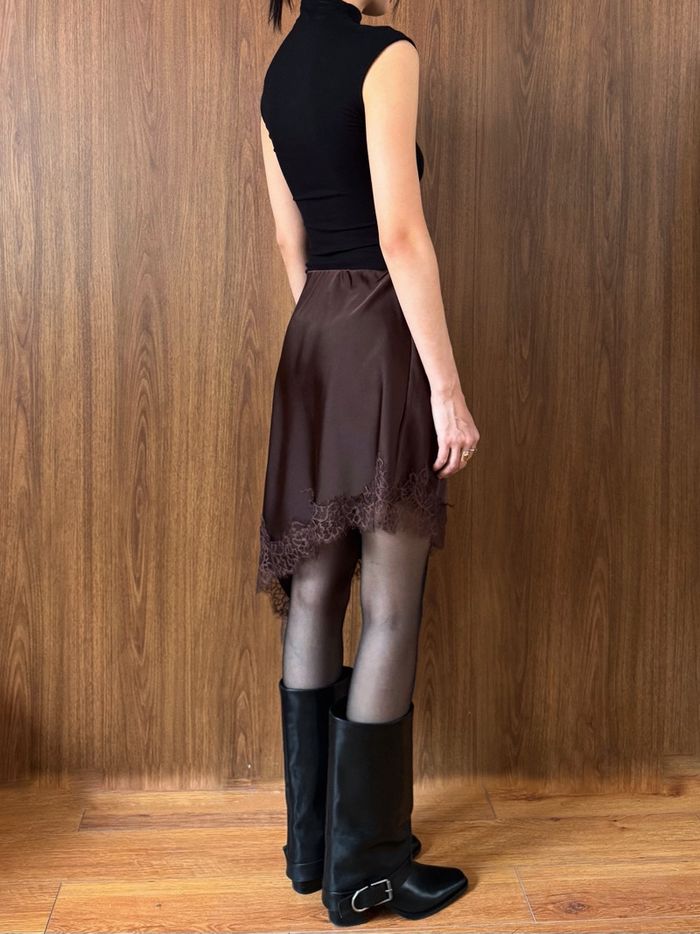 https://cdn.zochil.shop/6d8c1129-3f6c-497c-9ec4-69156b8bd05c_t700.jpg