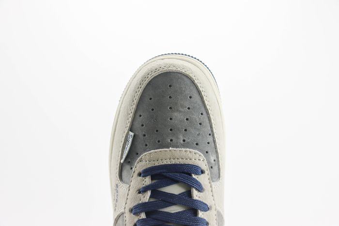 Nike Air Force 1 Low x supreme 26