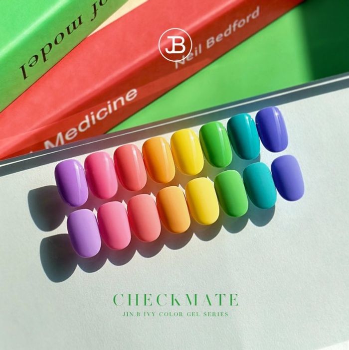 CheckMate 8 set