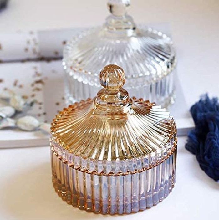 лаа тагтай шил шаргал