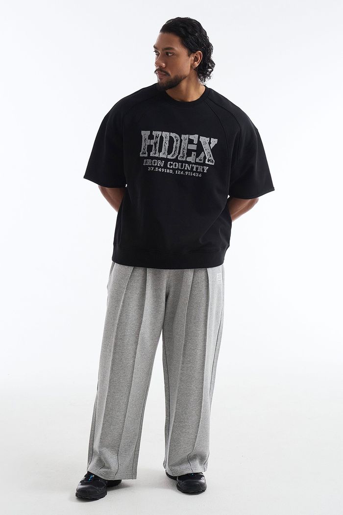 Core Deep Tuck Sweat Pants