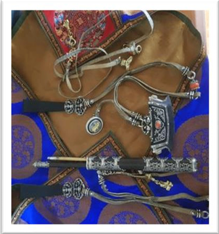 Уран дархан