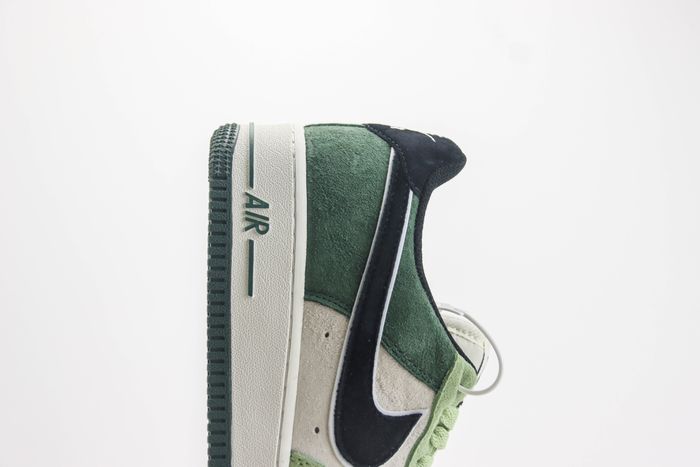 Nike Air Force 1 LOW 175