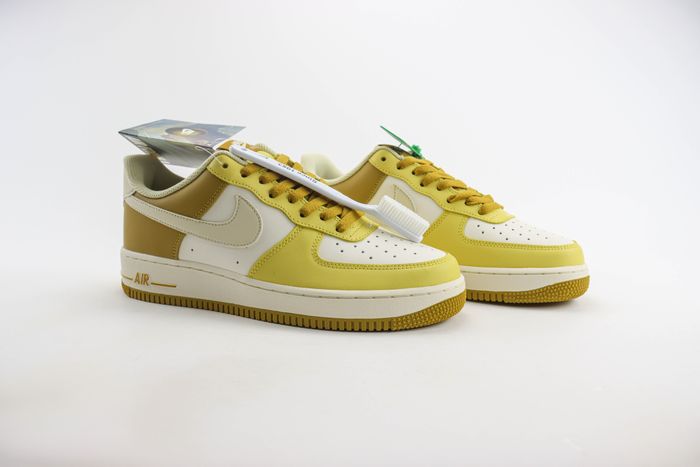 NIKE Air Force 1 Low '07 Bronzine Coconut Milk