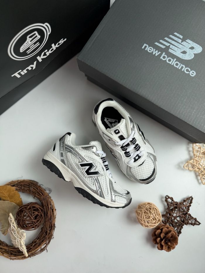 New Balance 204L White Black