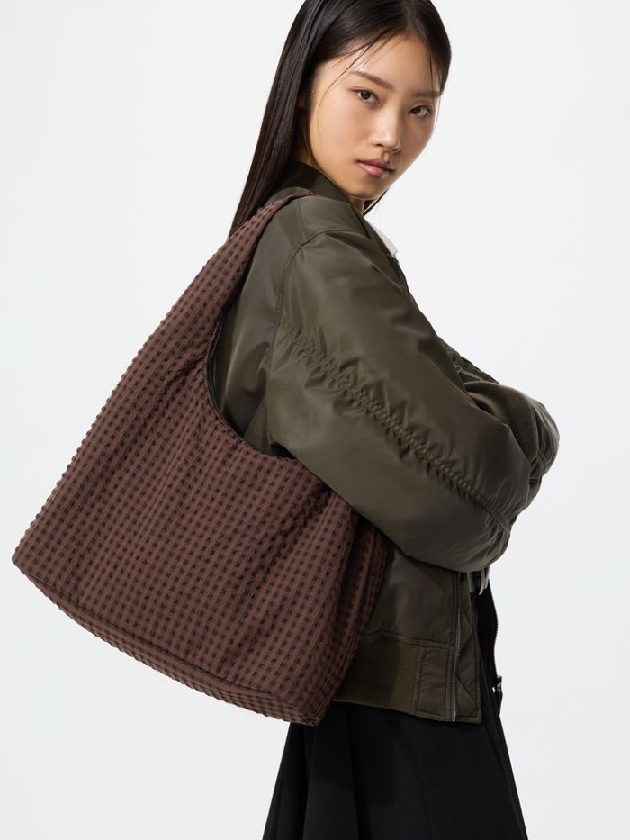 UNIQLO цүнх
