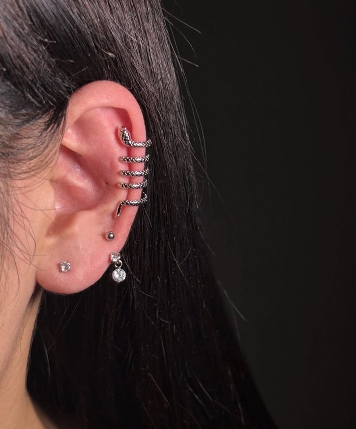 хавчдаг ээмэг