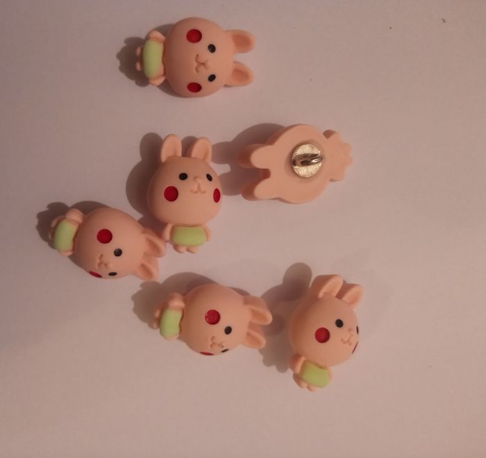 туулай товч