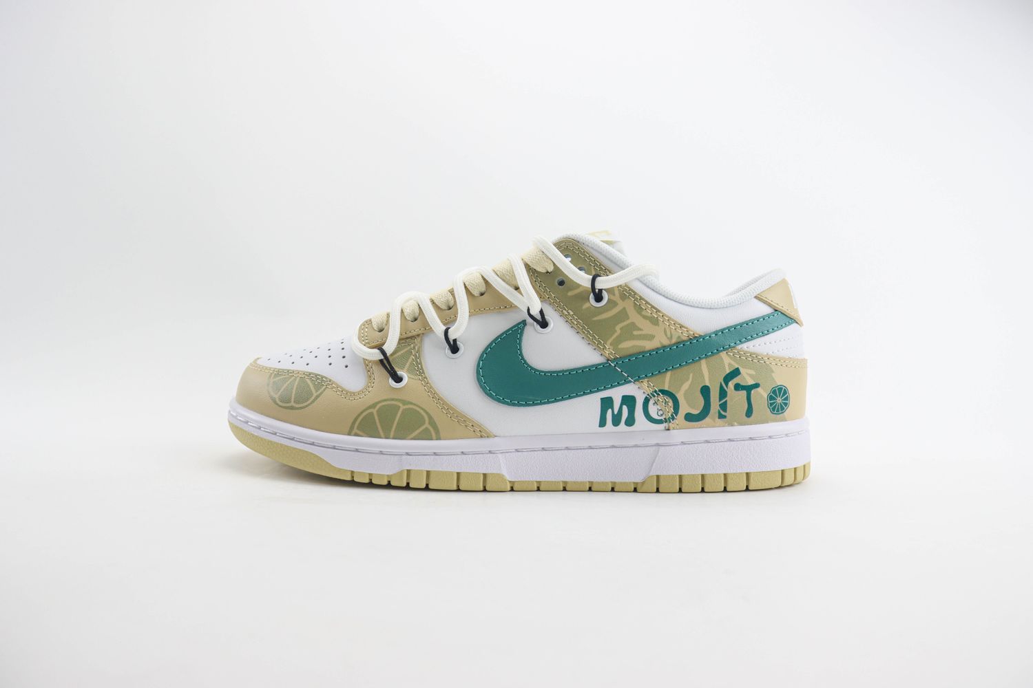 NK Dunk Low 80