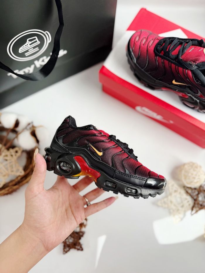 Air Max Plus Fire Red