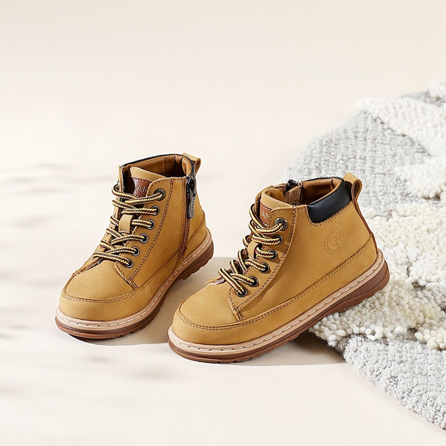 Арьсан гутал