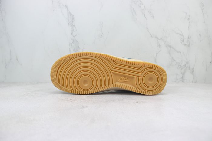 Nike Air Force 1 Low x Gucci 26