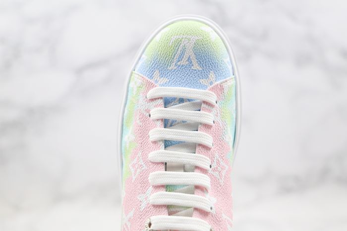 Louis Vuitton Sneaker  Women 