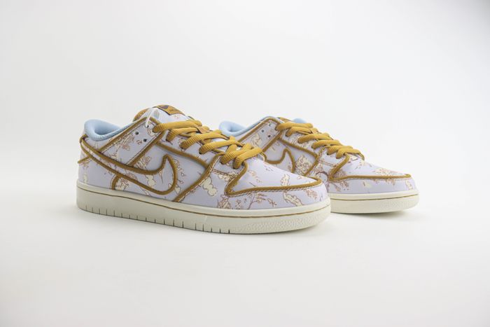 Nike SB Dunk Low Premium “Pastoral Print”