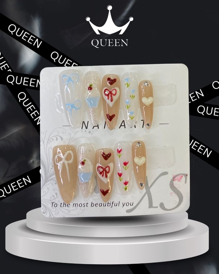 Наадаг хумс 