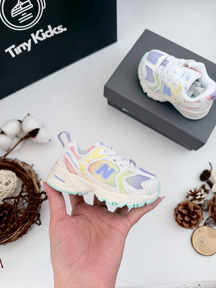 New Balance 530 Rainbow