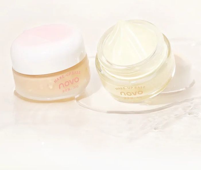 NOVO make up base N02