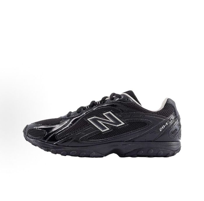 New Balance 204 Black Timberwolf
