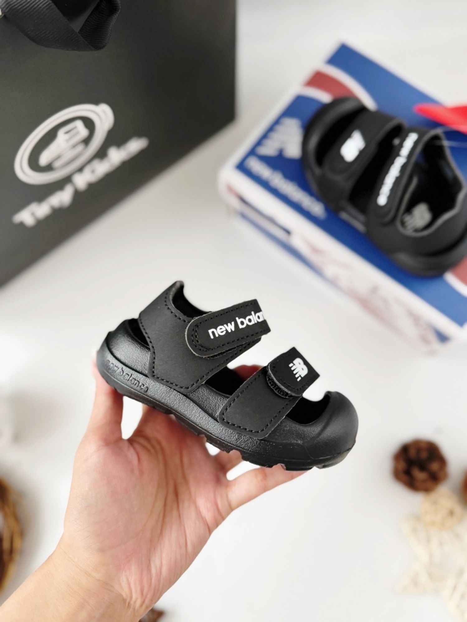 New Balance 809 Sandal All Black
