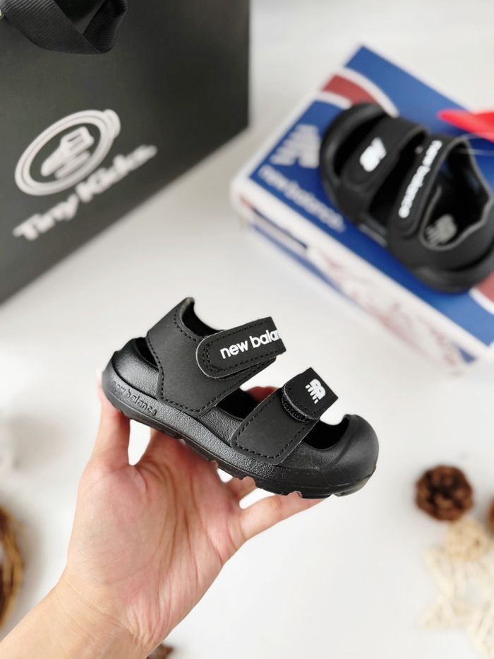 New Balance 809 Sandal All Black