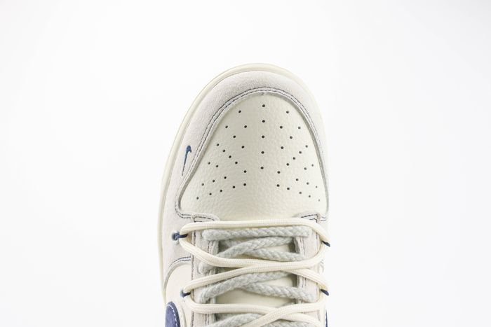 Nike SB Dunk Low x Stussy 41