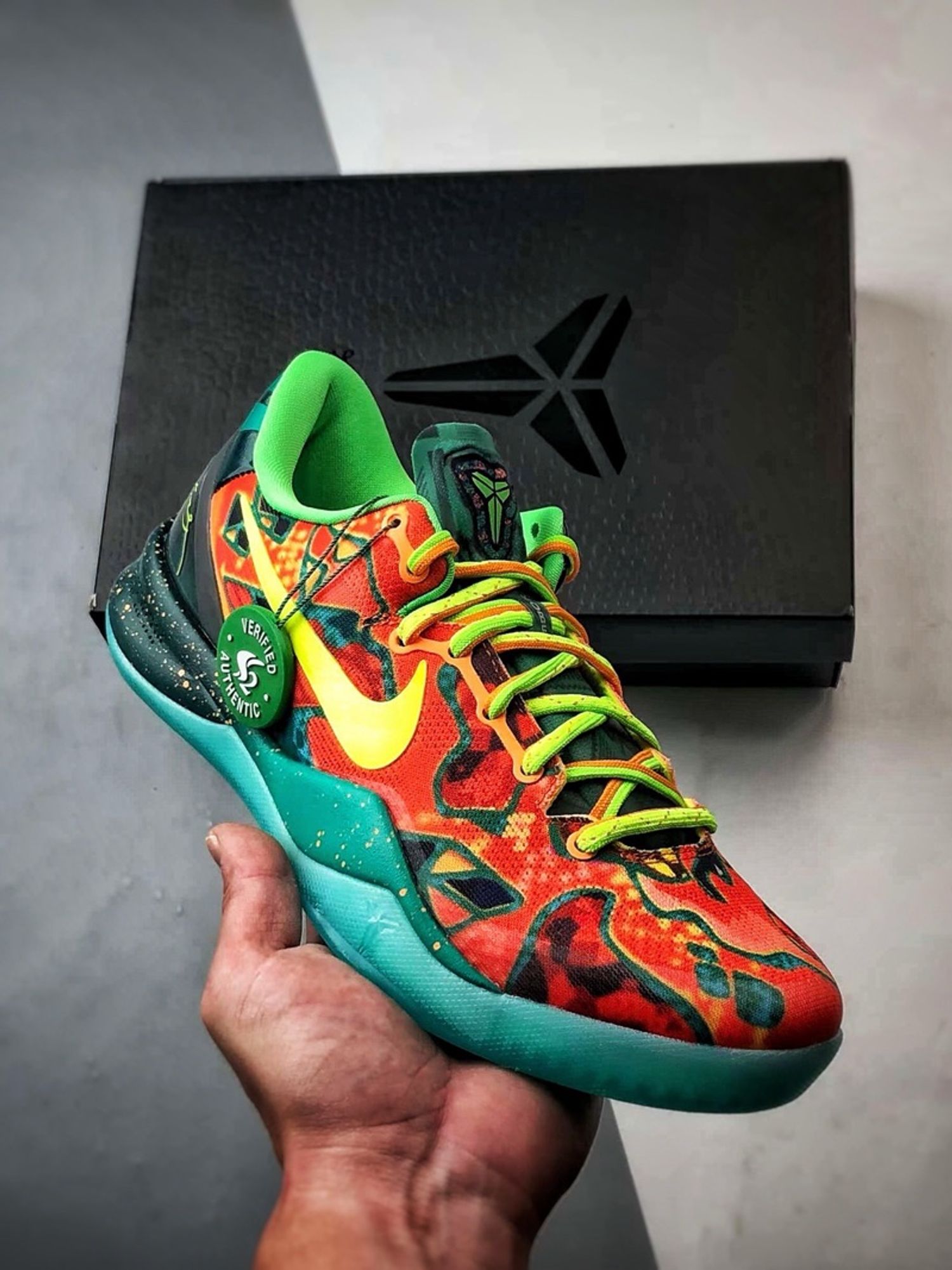 Nike Kobe 8 “What The Night”
