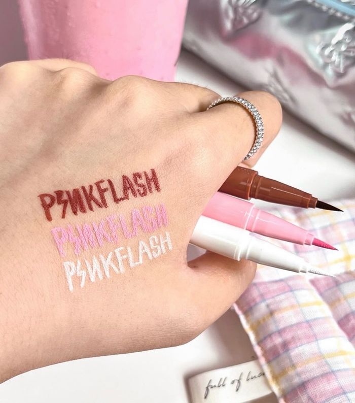 Waterproof color easy eyeliner 
