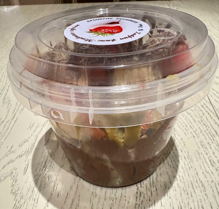 Дубай шоколадтай гүзээлзгэнэ