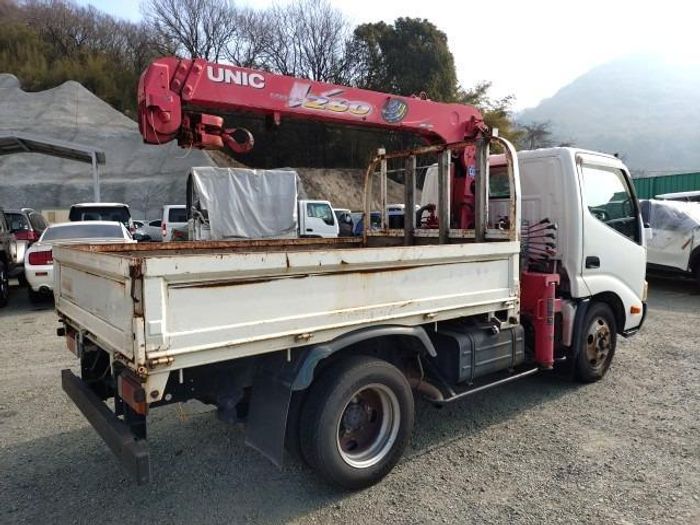 Toyota Toyoace crae truck