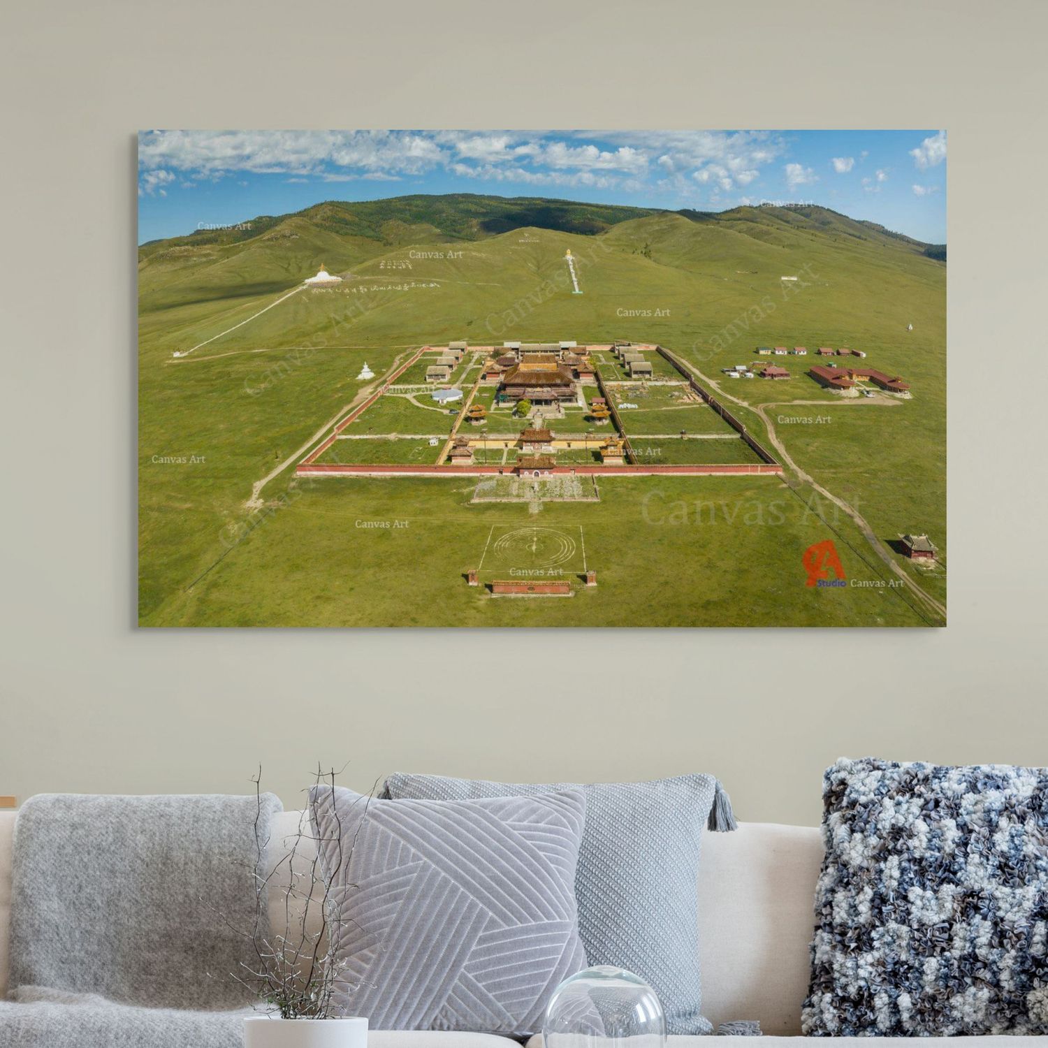 Бүрэнхан уул, Амарбаясгалант хийд