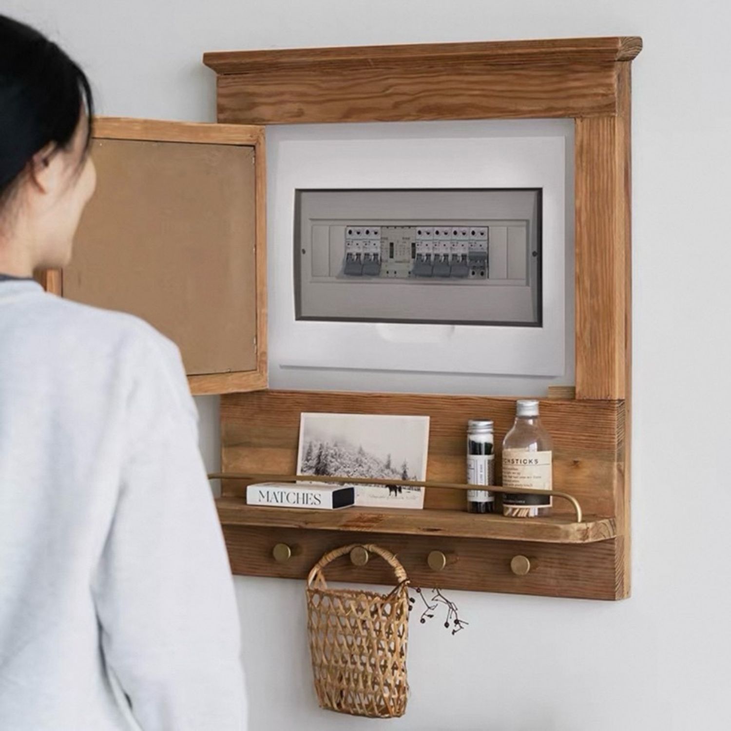 Модон түлхүүрний тавиур