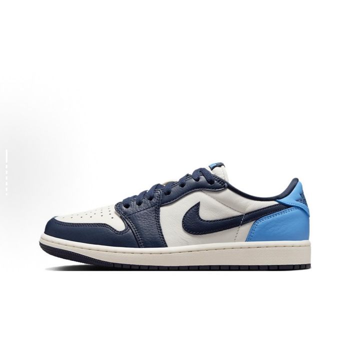 Air Jordan 1 Low OG "Obsidian"