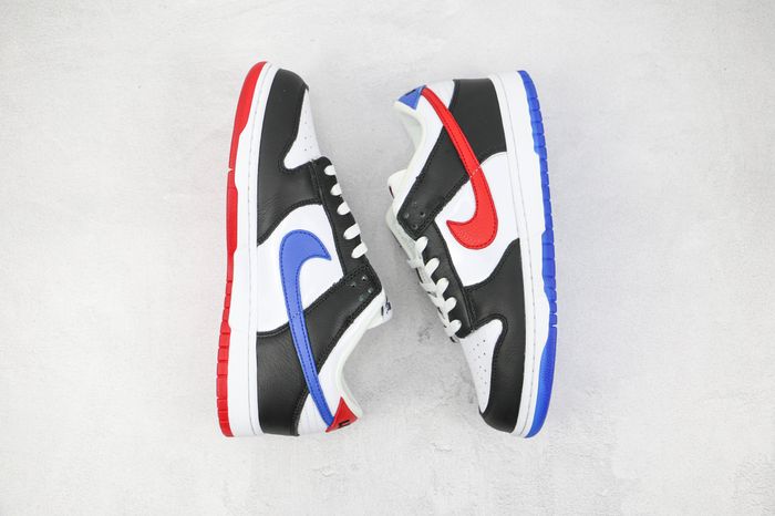 Nike SB Dunk Low “South Korea”