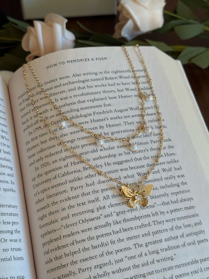LUM GOLD NECKLACE