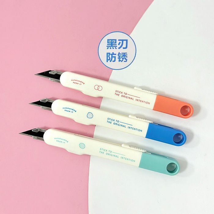 Цаасны хутга