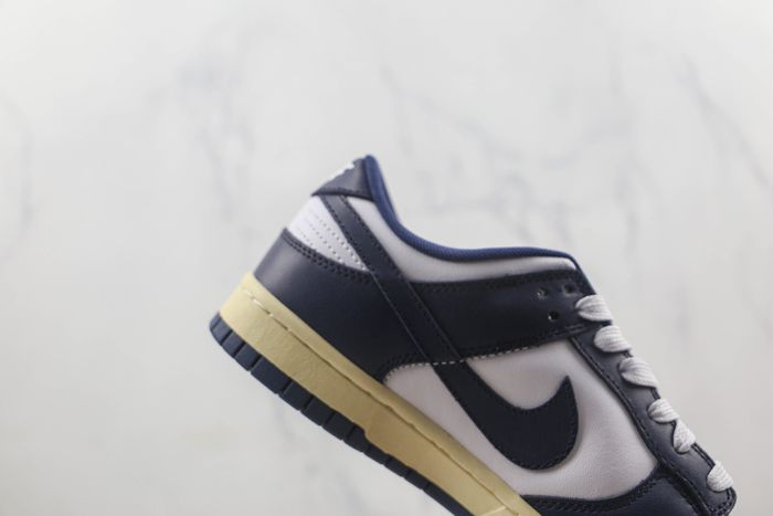 Wmns Dunk Low 'Vintage Navy'