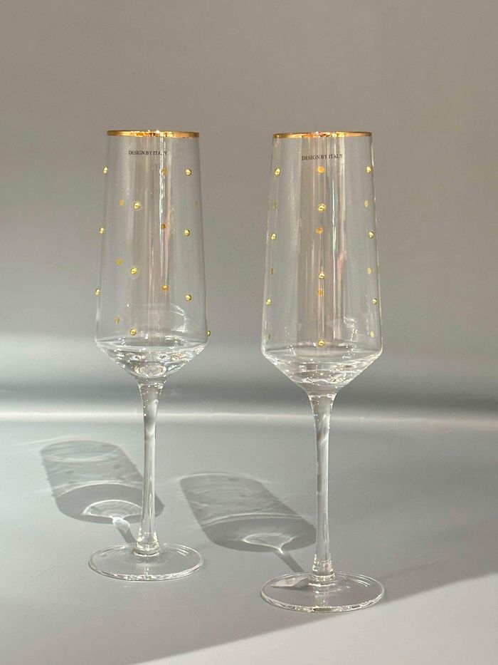Thos champagne хундага шигтгээтэй