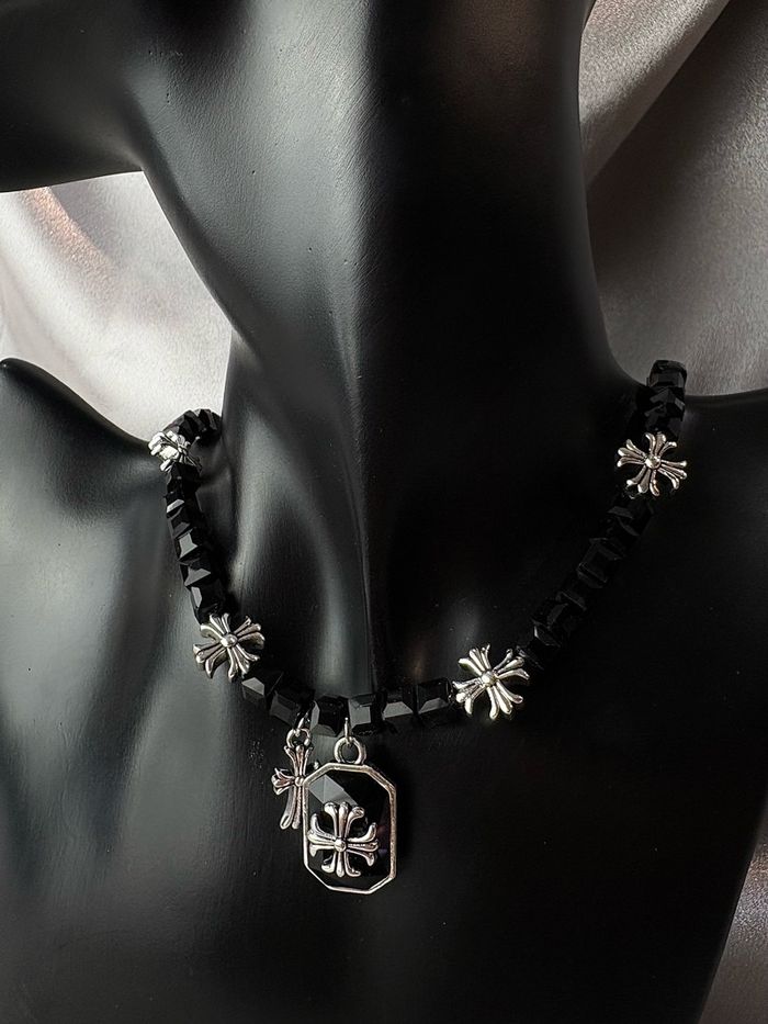 Хүзүүний зүүлт