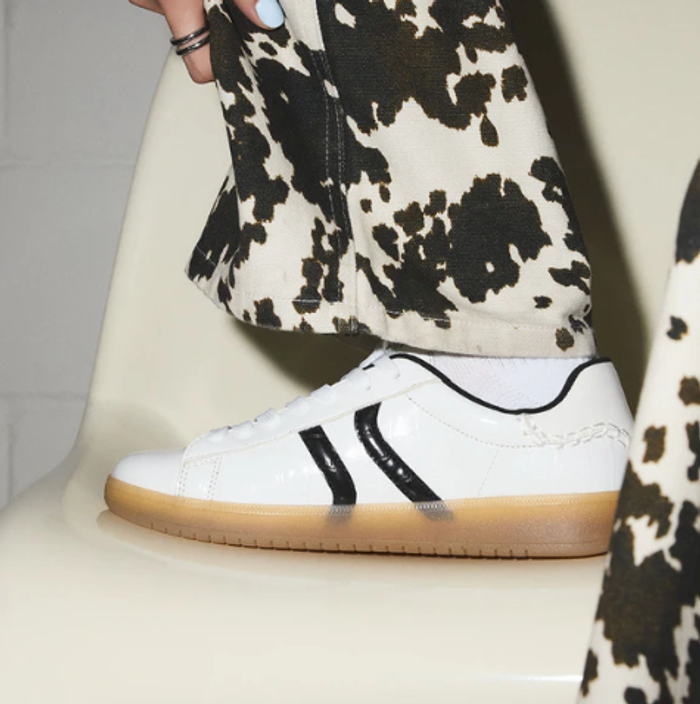 CHICSNEAKER2-122-WHITE/BLACK-L Perf Shoes