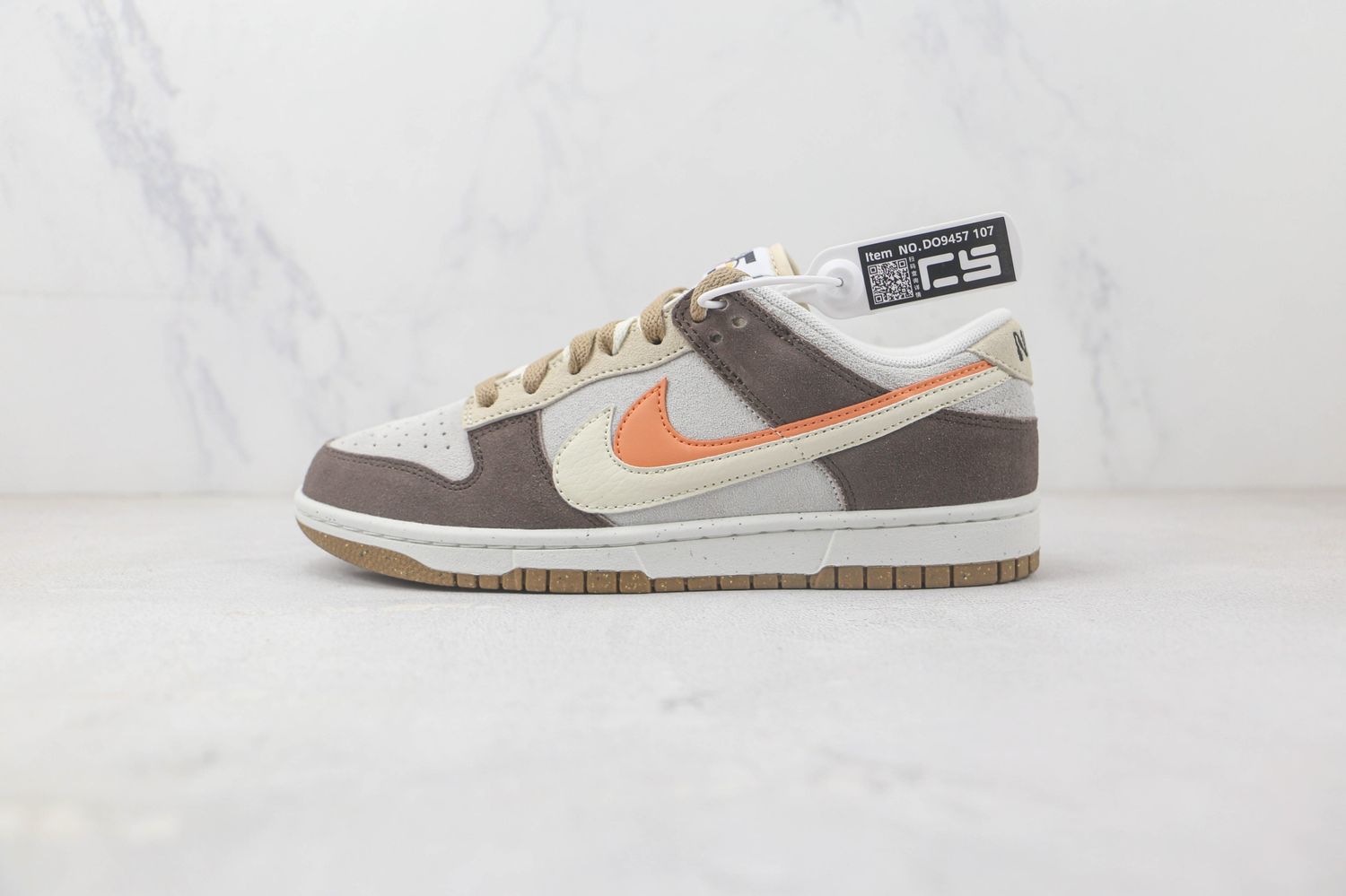 Dunk Low SB "Santa Claus"