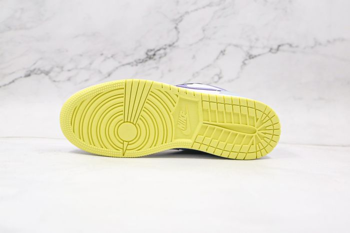 Jordan 1 Low Purple Magenta (Women's)