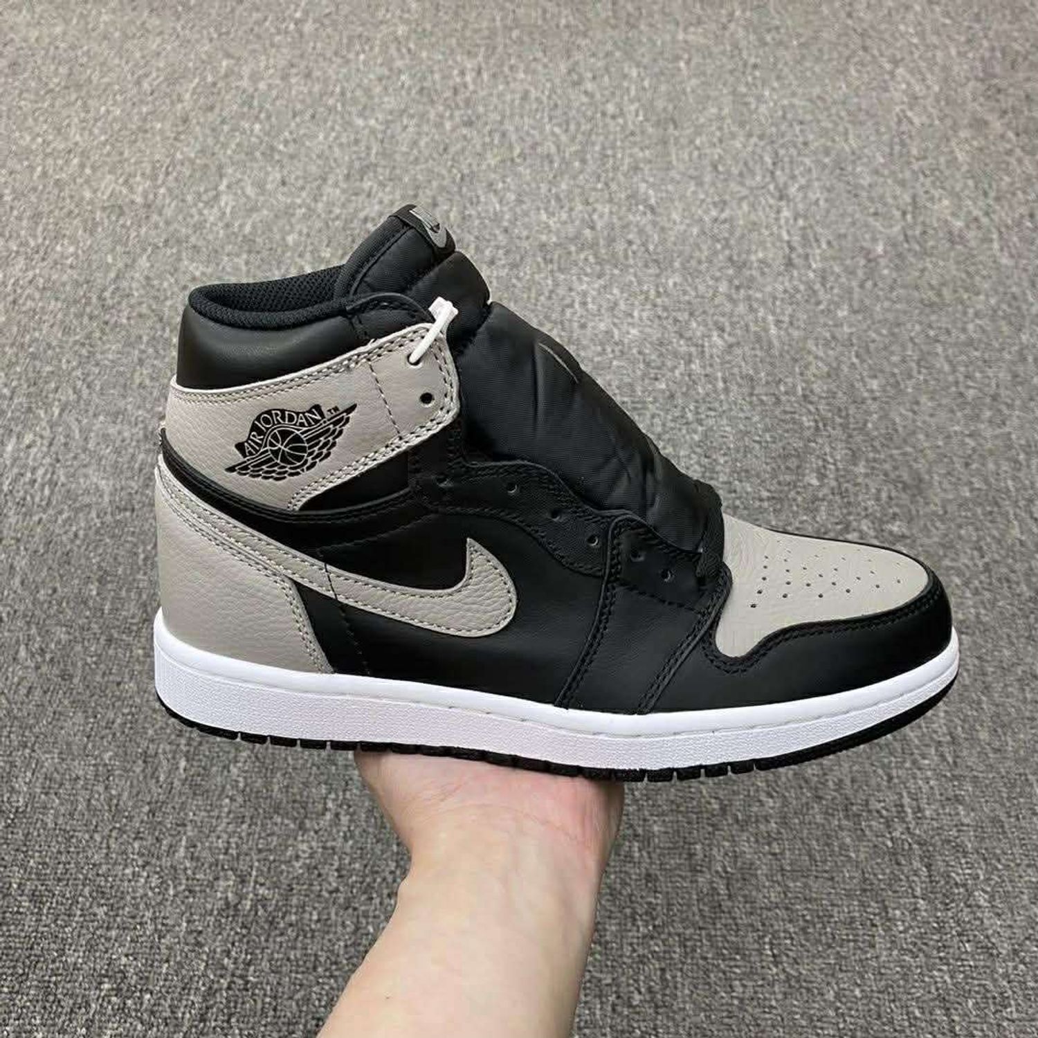 Air Jordan 1