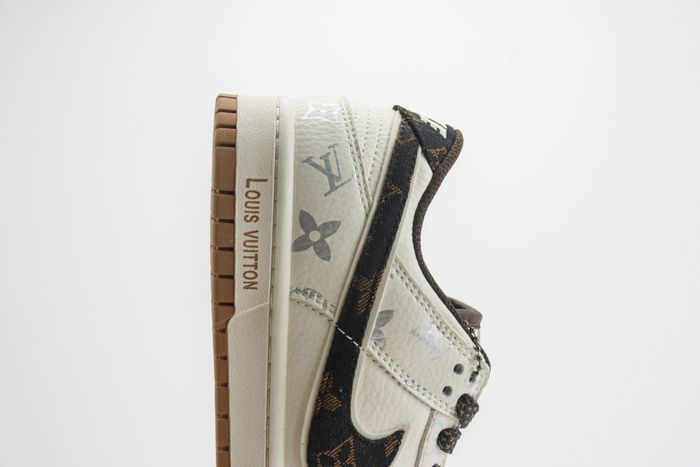 Nike SB Dunk Low x LV 19