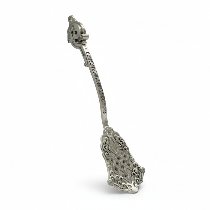 Цацлын мөнгөн халбага