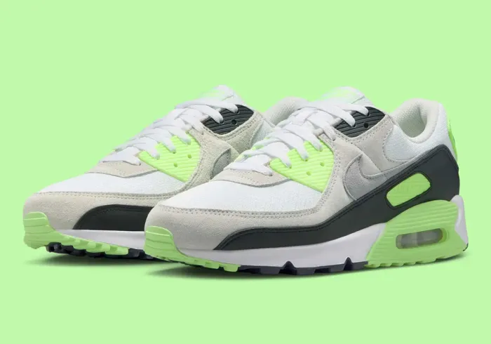 Nike Air Max 90 'Vapor Green'