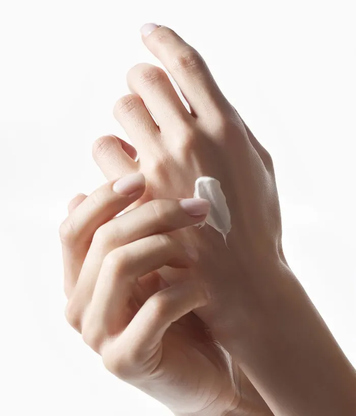 Нүүрний гуужуулагч-CHRISTINA ILLUSTRIOUS PEELING 50 ML
