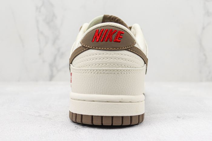 Nike SB Dunk Low x Supreme 129