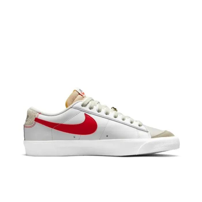 Nike Blazer Low 77 Light Bone Removable Swoosh