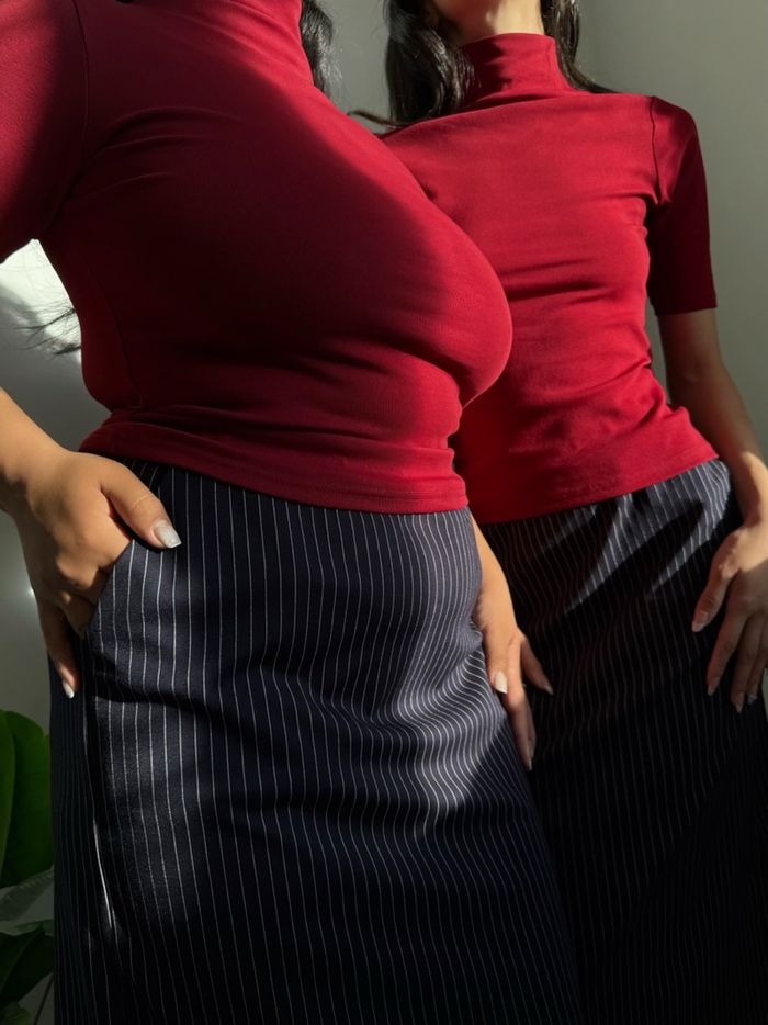 Turtleneck midi sleeve top