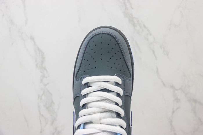 Dunk Low Premium SB 'Blue Lobster'